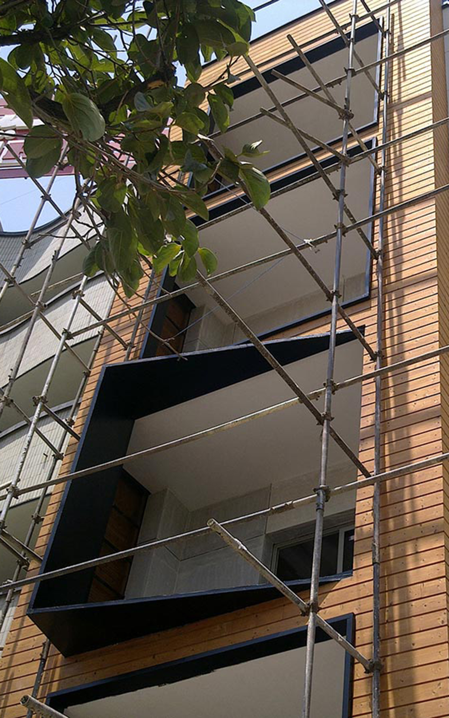 Borj Azin Office Bld — 2